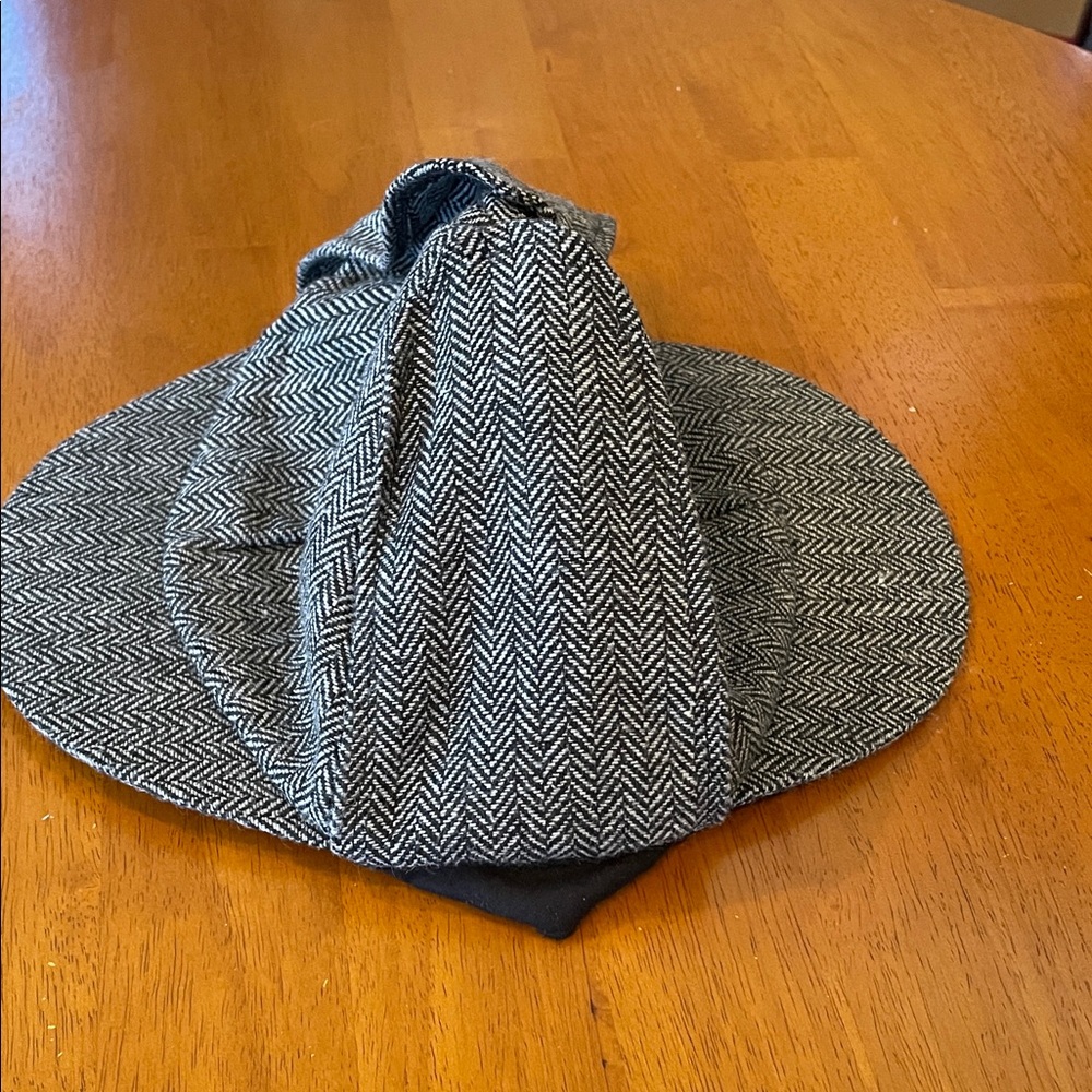 detective style Black and Gray herringbone Hat